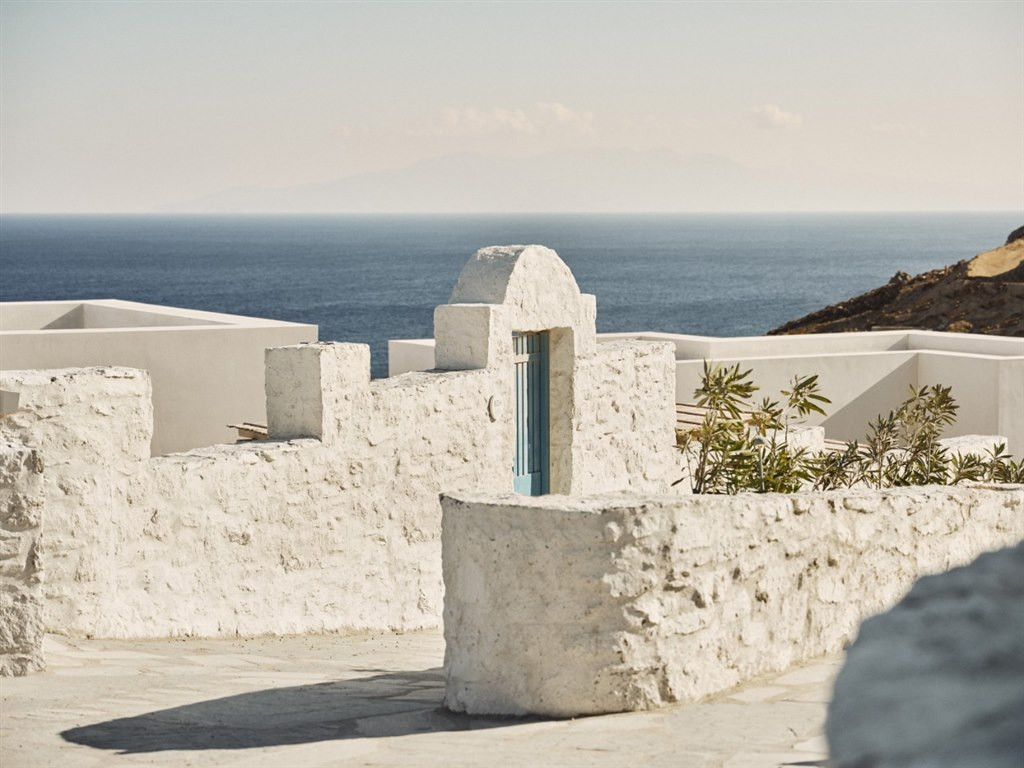 Four Seasons Hotel Mykonos 白色基克拉泽斯建筑与爱琴海
